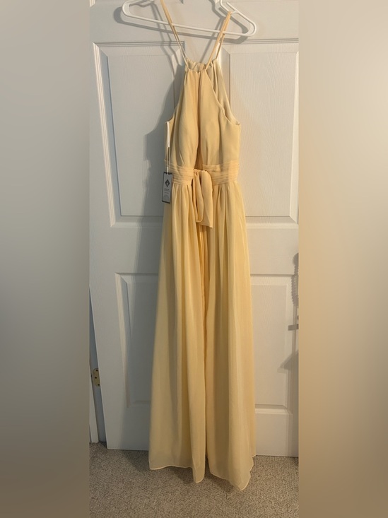 Dresses & Skirts - Elegant Yellow/Cream Maxi Dress
